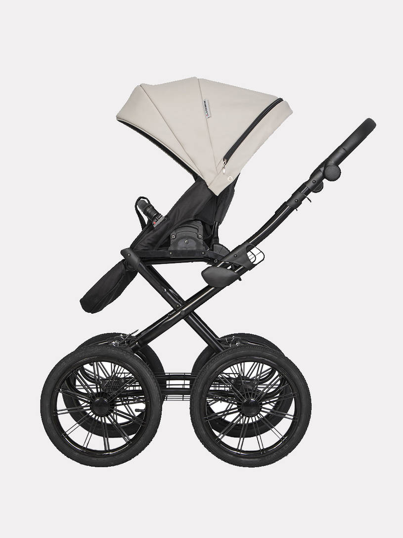 Коляска 2 в 1 Riko Basic Ozon Prestige 05 белая экокожа