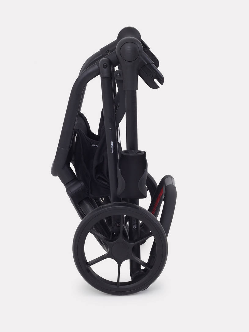Коляска прогулочная Mowbaby Mio Black