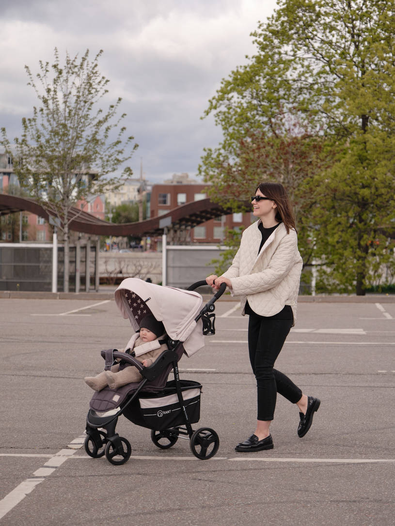 Коляска прогулочная Rant Kira Star Ivory Beige Цвет: Светло-бежевый