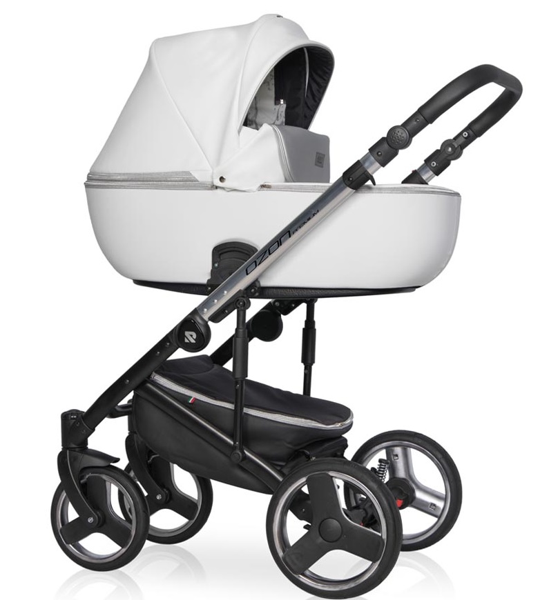 Коляска 2 в 1 Riko Basic Ozon Premium 31 белый-серебристый