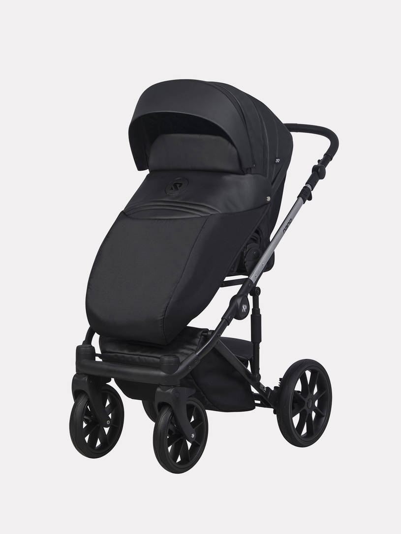 Коляска 2 в 1 Riko Nano Thermo 01 Black