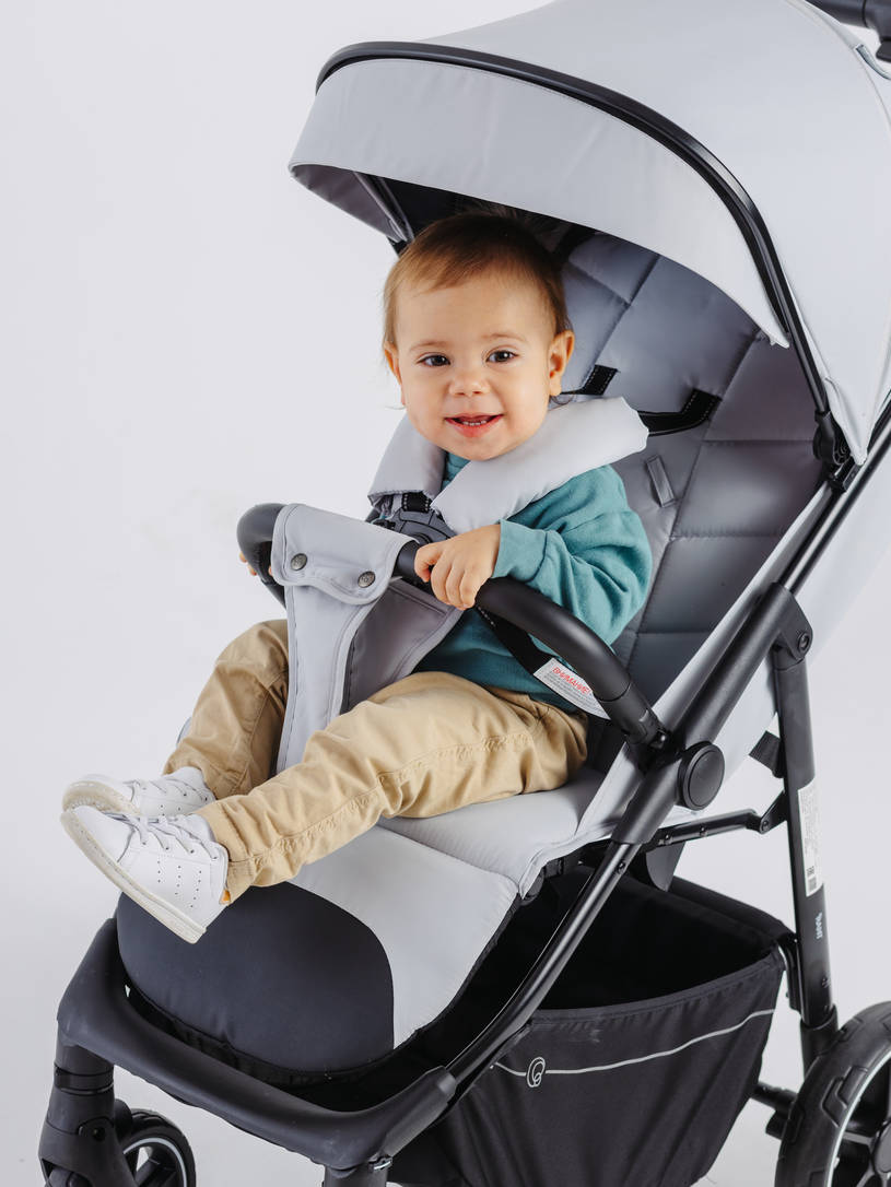 Коляска прогулочная Rant Volt Light grey