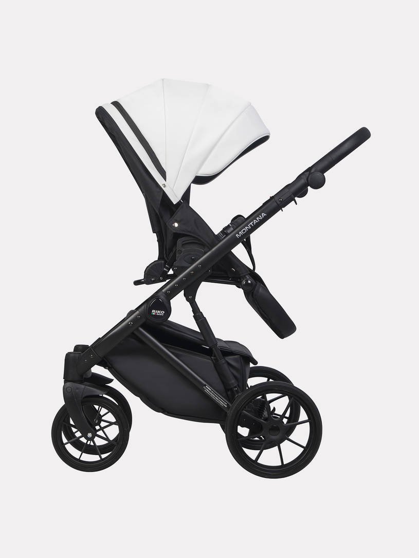 Коляска 2 в 1 Riko Basic Montana Ecco 32 White-Light Silver