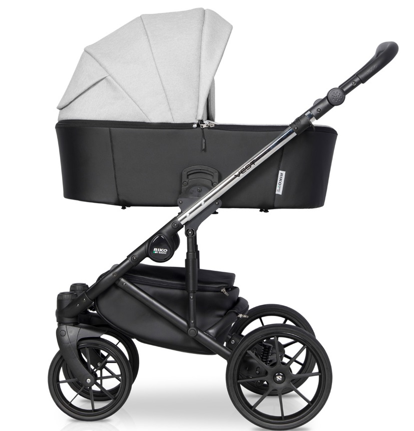 Коляска 2 в 1 Riko Basic Vest 01 Grey Fox серый
