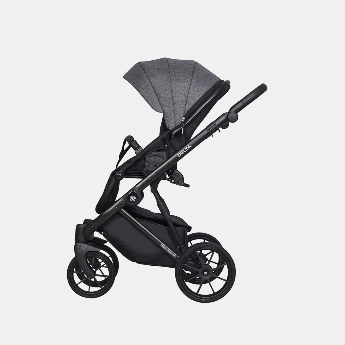 КОЛЯСКА 3 В 1 RIKO BASIC DELTA 05 CARBON